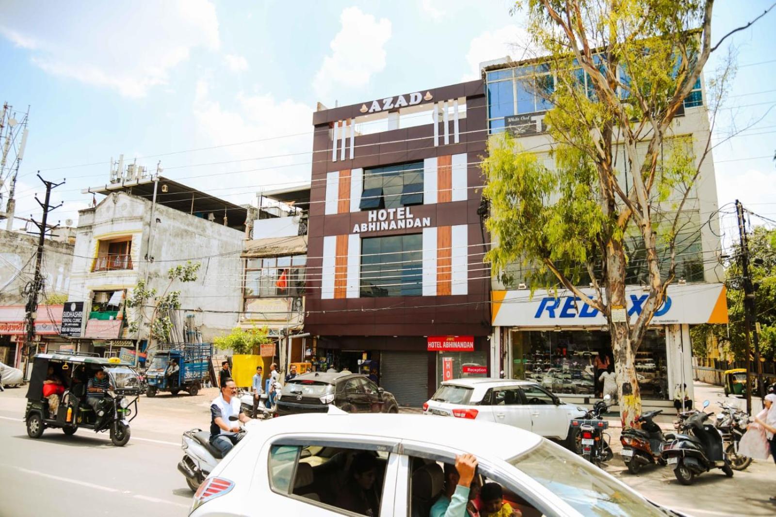 Hotel Abhinandan Indore Exterior photo